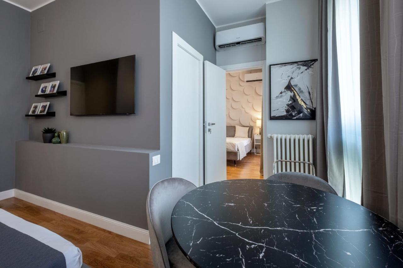 Sweet Life 2 Luxury And Design Apartment Bari Kültér fotó